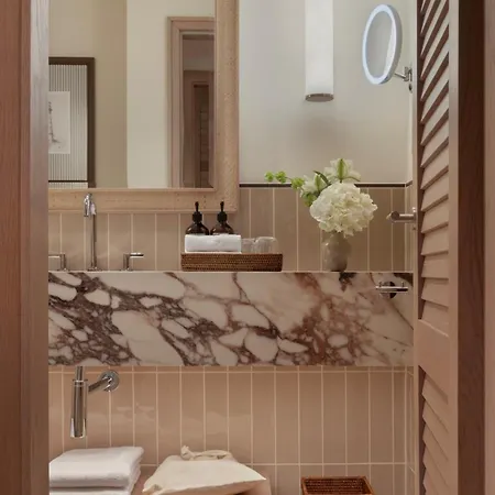 Sirena Hotel 3*
