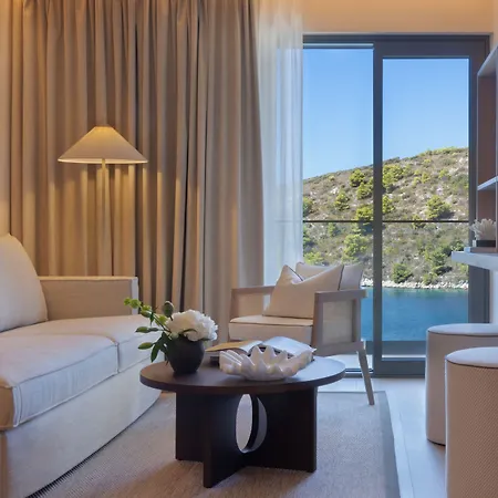 Sirena Hotel 3*